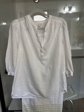Lightweight White Split-Neck Cotton Tunic